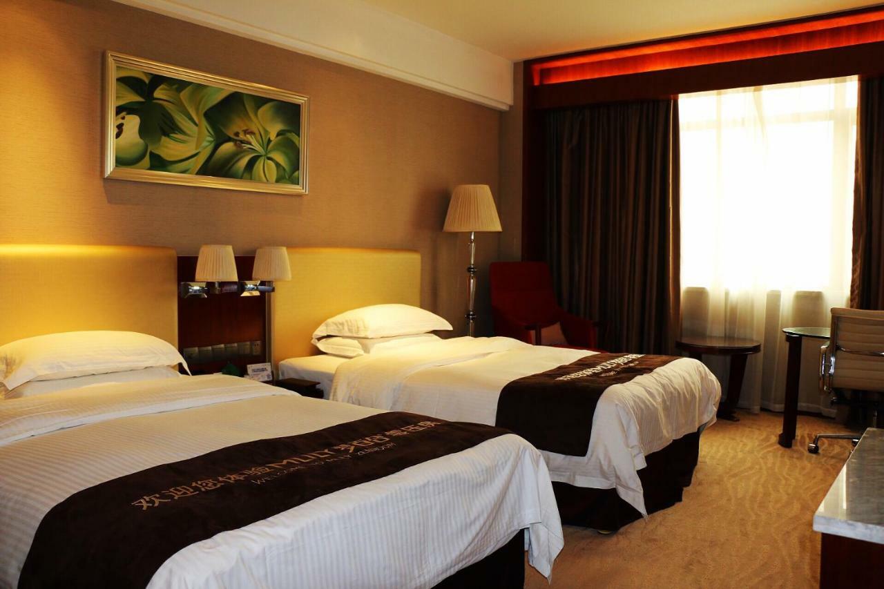Wuhan Tianchimel Hotel Kültér fotó